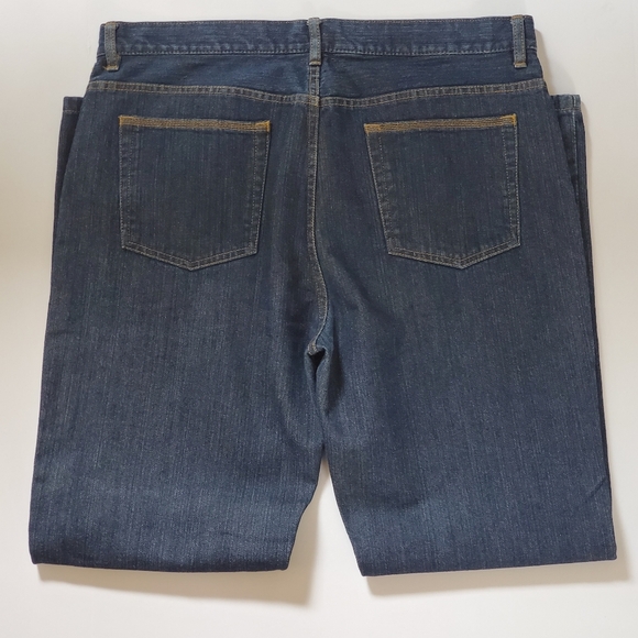 Van Heusen Studio Men's classic straight-leg style 100% Cotton Denim Jeans 38x32 - Picture 5 of 8